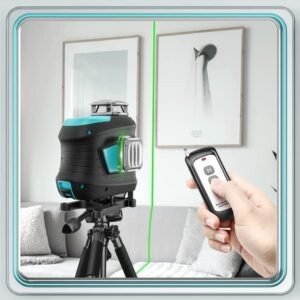 مقياس الليزر 360 درجة الأخضر مع حامل ثلاثي الأرجل في موقع عمل