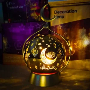 أباجورة رمضان سوداء بتصميم هلال ونجوم